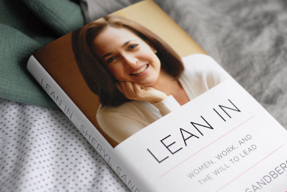 Lean In por Sheryl Sandberg sobre os melhores livros de negócios este ano para ler